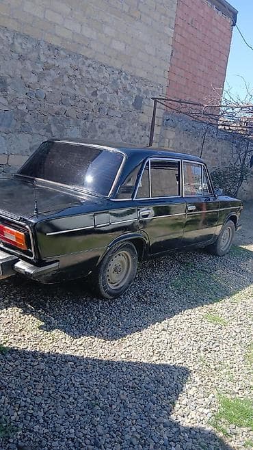 VAZ 2106, sedan, qara rəng Xüsusiyyətlər: - Korpus: 4 qapılı sedan