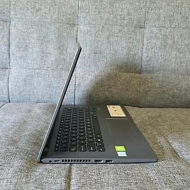 komputerlər diz ustu: ASUS noutbuk - Prosessor: Intel Core i5, 8-ci nəsil - Qrafika: NVIDIA — 2