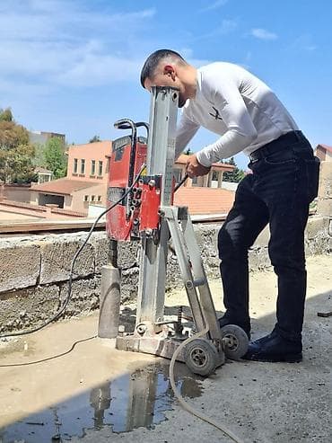 ev qapilari 2021: Beton deşmə və kəsim xidməti - Diamant karotla dəqiq beton deşmə — 1