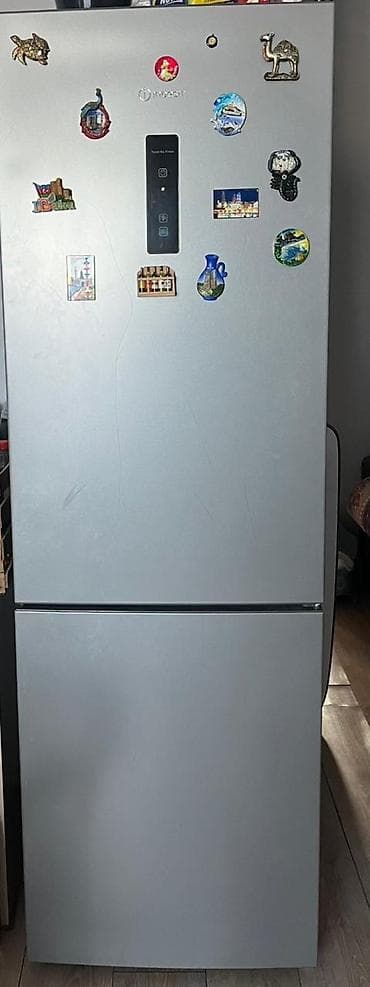 Soyuducular: 2 qapılı Indesit Soyuducu Satılır, rəng - Gümüşü — 1