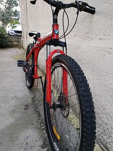 velesiped: Dağ velosipedi – 26” - Rəng: qırmızı Sürülür hal hazırda Ünvan 4 mkr — 2