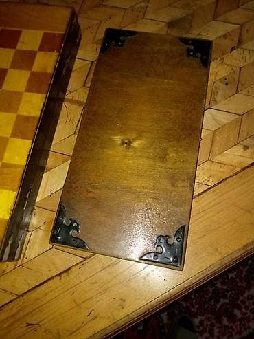 Maskalar, eynəklər: Очень компактные нарды ручная работа .Изготовлены в советское время — 2