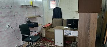 Torpaq: İcarəyə obyekt – kiçik ofis/studiyo tipli sahə/ yatmaq üçün yer də var — 7