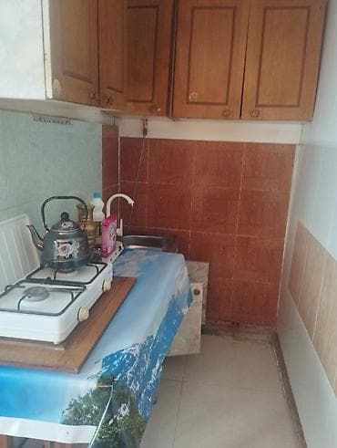 koroglu: 1 otaqlı kiçik ev (studiyo tipli) – mebellə və məişət avadanlıqları — 3