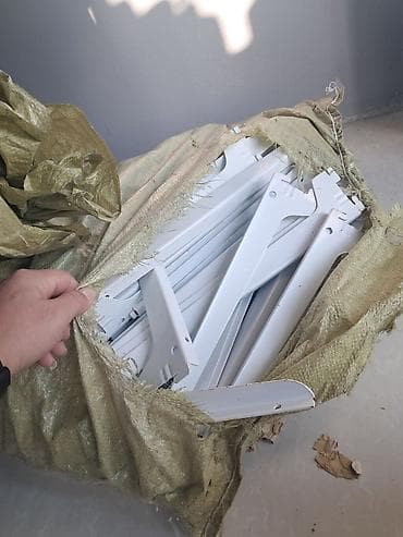 Hazır biznes: Mağaza və anbar üçün metal rəf sistemi və aksesuarları Təsvir: - — 2