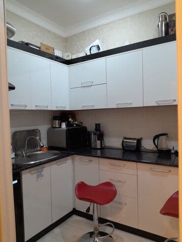 Qarajlar: 2 otaqlı, Yeni tikili, 65 kv. m — 4