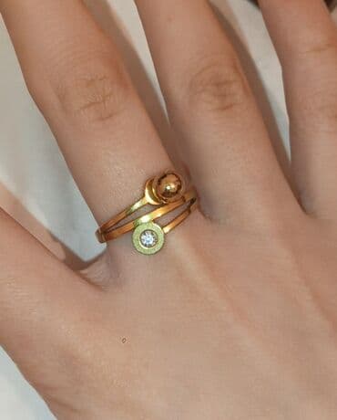 qaşsız qızıl uzuklər: Üzük — 1