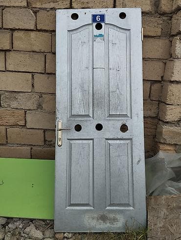 2ci əl Qapı satılır. Eni 80 sm, Uzunluğu 203 sm. Unvan Zabrat. Əlaqə — 3