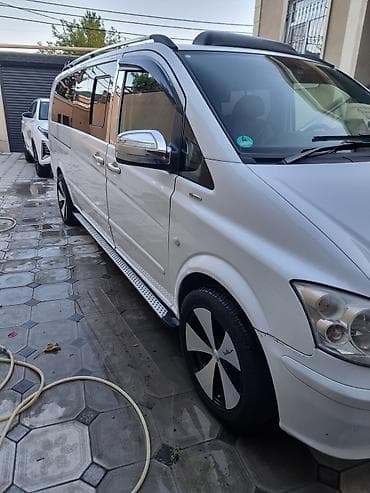 qaz 53 su: Mercedes-Benz Vito: 2.1 l | 2011 il Van/Minivan — 1
