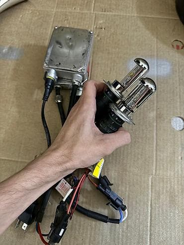 Aksesuarlar və tüninq: Komplekt, Yaxın və uzaq vuran işıqlar Yeni — 4