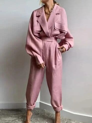 Zərif pudra-çəhrayı rəngdə qadın kombinezon dəsti - Üst hissə: geniş