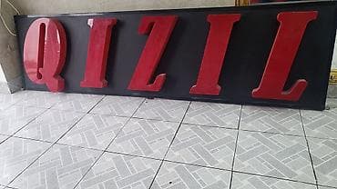 plastik aparatlar: Reklam lövhəsi – “QIZIL” yazısı - Material: Qırmızı 3D relyef hərflər — 1