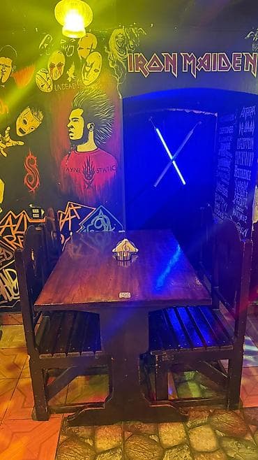 masa kafe: Satışa keyfiyyətli masiv taxtadan hazırlanmış stol və 4 ədəd stul — 1