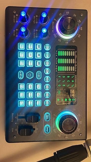 Səs avadanlığı: Podcast və yayın üçün USB səs kartı + studiya mikrofonu seti - — 2