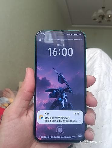 data modem sim card: Model görünüşlü yaşıl rəngli smartfon - Ekran: Tam ekran ön panel — 4