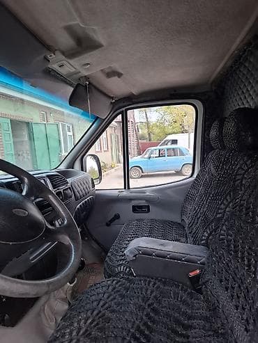 1993 bmw 318i: Ford Transit: 2.5 l | 1998 il 35800 km Van body type — 5