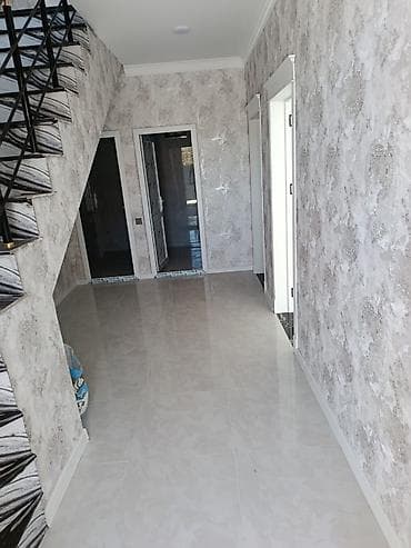 Дома: Sumqayıt şəhəri Corat qəsəbəsində, dəniz sahilinə yaxın, 4 nömrəli — 8