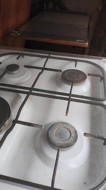 Qaz sobası Ayrıca dayanan, 4 gözlü