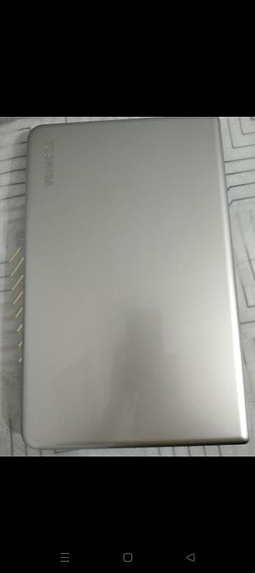 canon 50 mm: Toshiba Satellite noutbuku - Ekran: 15.6" (parlaq panel) - Prosessor — 2