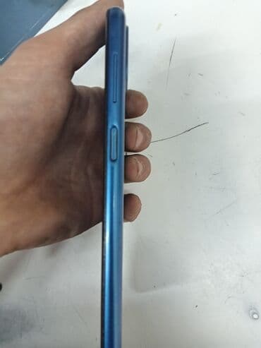 notbuk islenmis: Samsung Galaxy A12, 4 GB, rəng - Göy, Barmaq izi — 3