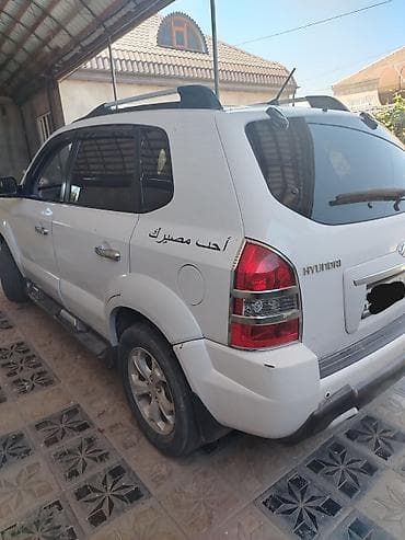 hyundai ekskavatorlar: Hyundai Tucson V6 – ağ rəngli, şəhər və yolsuzluq üçün praktik — 3