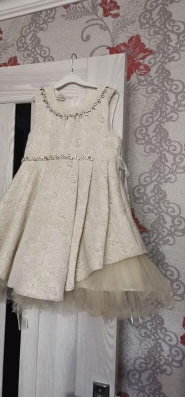 sarafan don: Ziyafət donu 5-7 yaşa. Heç bir problemi yoxdu — 4