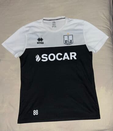 kişi köynəkləri: Errea tərəfindən istehsal olunan bu ağ polo köynək, üst hissəsində — 6