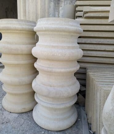 xarı bulbul: Ağ rəngli, daşdan hazırlanmış dekorativ güldan, bağlar, parklar və ya — 32