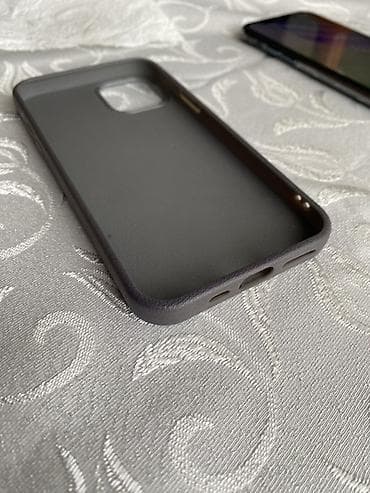 iphone 11 pro ucuz qiymete: IPhone 11 Pro, Matte Midnight Green, Face ID — 5