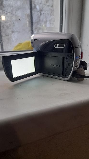 avtomobil dinamik: Samsung rəqəmsal videokamera Xüsusiyyətlər: - 34x optik zoom – uzaq — 8