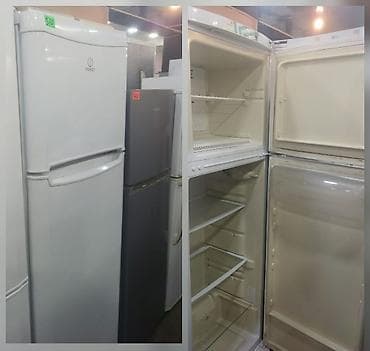 2 qapılı Indesit Soyuducu Satılır, rəng - Ağ