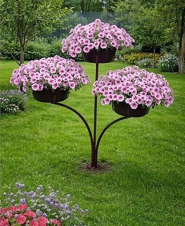 mini ot bicən: Bağ və interyer üçün dekorativ güldan dəstəkləri və kompozisiya — 1