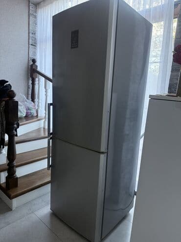 lalafo işlənmiş soyuducular: İşlənmiş 1 qapılı Samsung Soyuducu Satılır, rəng - Boz — 2