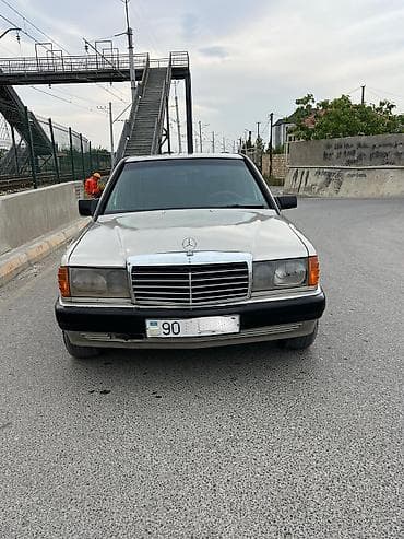 255 35 19: Mercedes-Benz 190: 2 l | 1990 il — 2