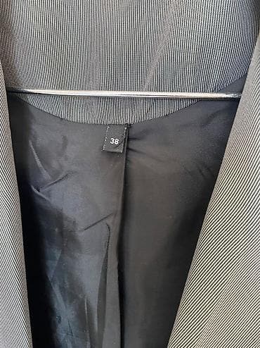 drap: Trendyoldan alınıb, çox az geyinilib, 38 ölçüdür, 15 manata satılır — 2
