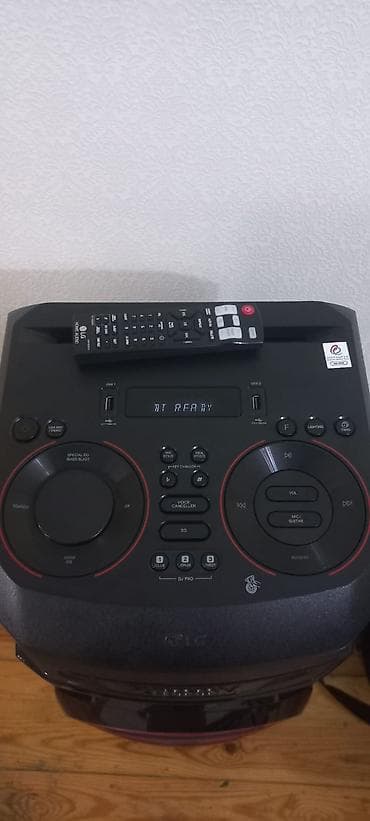 philips musiqi: LG XBOOM partı kolon sistemi - Model: LG XBOOM (üst paneldə “LG Home — 2