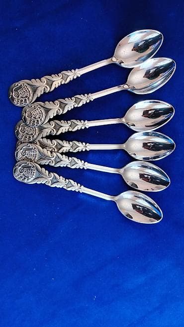 direl naboru: Məhsul: Dekorativ qaşıq dəstləri (2 qutu) Təsvir: - Qutu 1: 6 ədəd — 6