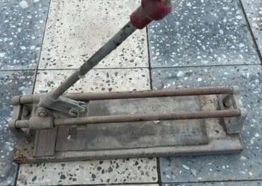 İşlənmiş Əl ilə çalışan Kafel kəsən stanok