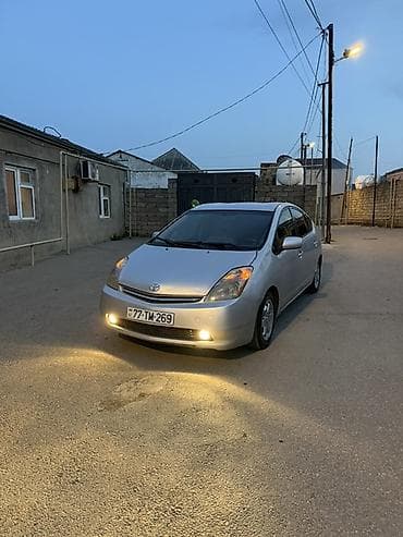 Toyota Prius: 1.5 l | 2008 il Hetçbek