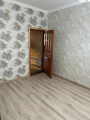 с проживанием: 1den ikiyə düzəlmə super təmirli mənzil satılır iki tərəfə də pəncərə — 5