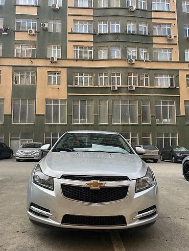 Chevrolet Cruze: 1.4 l | 2015 il 178000 km Sedan