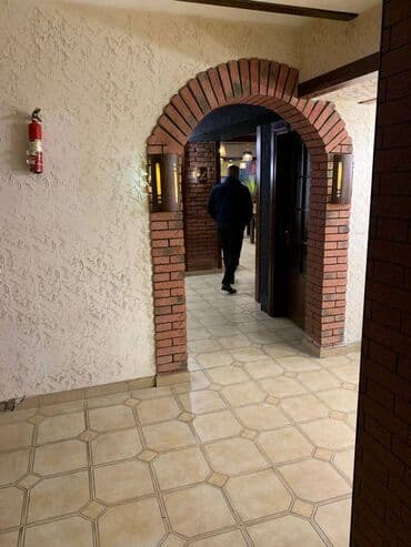 arenda pub restoran: Nərimanov rayonunda olan bütün avadanlıqlarla təmin olunan,kafe — 5