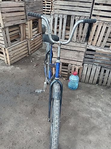 Şəhər velosipedləri: Şəhər tipli velosiped - Rəng: mavi-gümüşü çərçivə, qara oturacaq və — 1