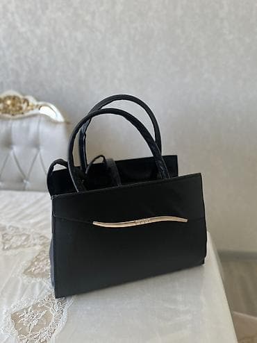 ted baker: Qara qadın əl çantası - Klassik, zərif dizayn – ön hissədə qızılı — 1
