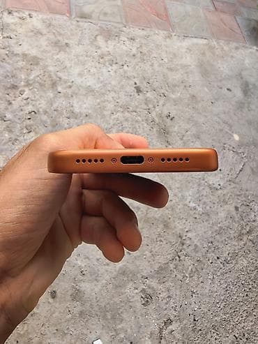 iphone x azerbaycan: Salam aleykum dubai iphone 17 pro satılır yada iphone xs la barter — 2