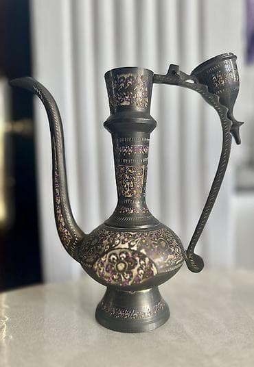 cay: Şərq üslublu dekorativ mis/metal “ibrik” (qab) - Material: qara tonlu — 3