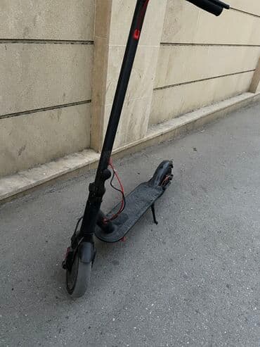 hoverboard qiymeti bakida: İşlənmiş Elektrik samokat 8", 351 - 500 Vt, 26 - 35 km/s, Ünvandan götürmə — 3