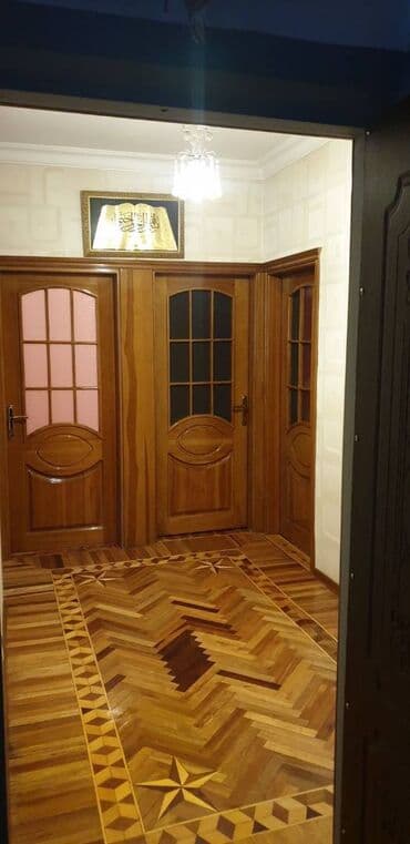 turbo az ford transit 16 1: Bakı, 8-ci mikrorayon, 4 otaqlı, Köhnə tikili, 80 kv. m — 8