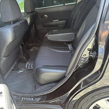 niva satisi: Nissan Tiida: 1.5 л | 2011 г. Хэтчбэк — 7