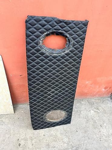 Polka Avtomobil üçün qapı kartı/paneli - Material: romb naxışlı, süni